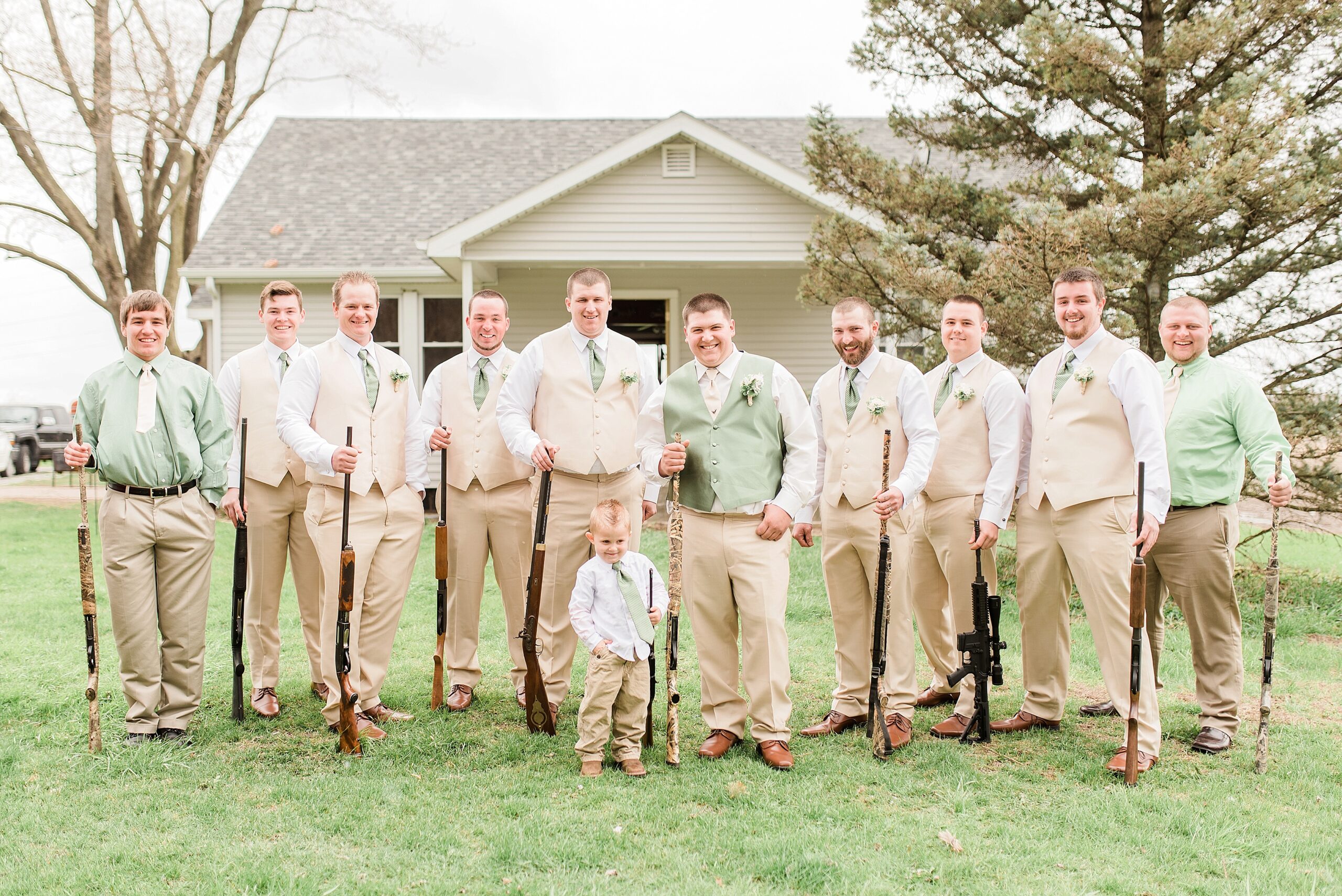 midwest wedding groomsmen