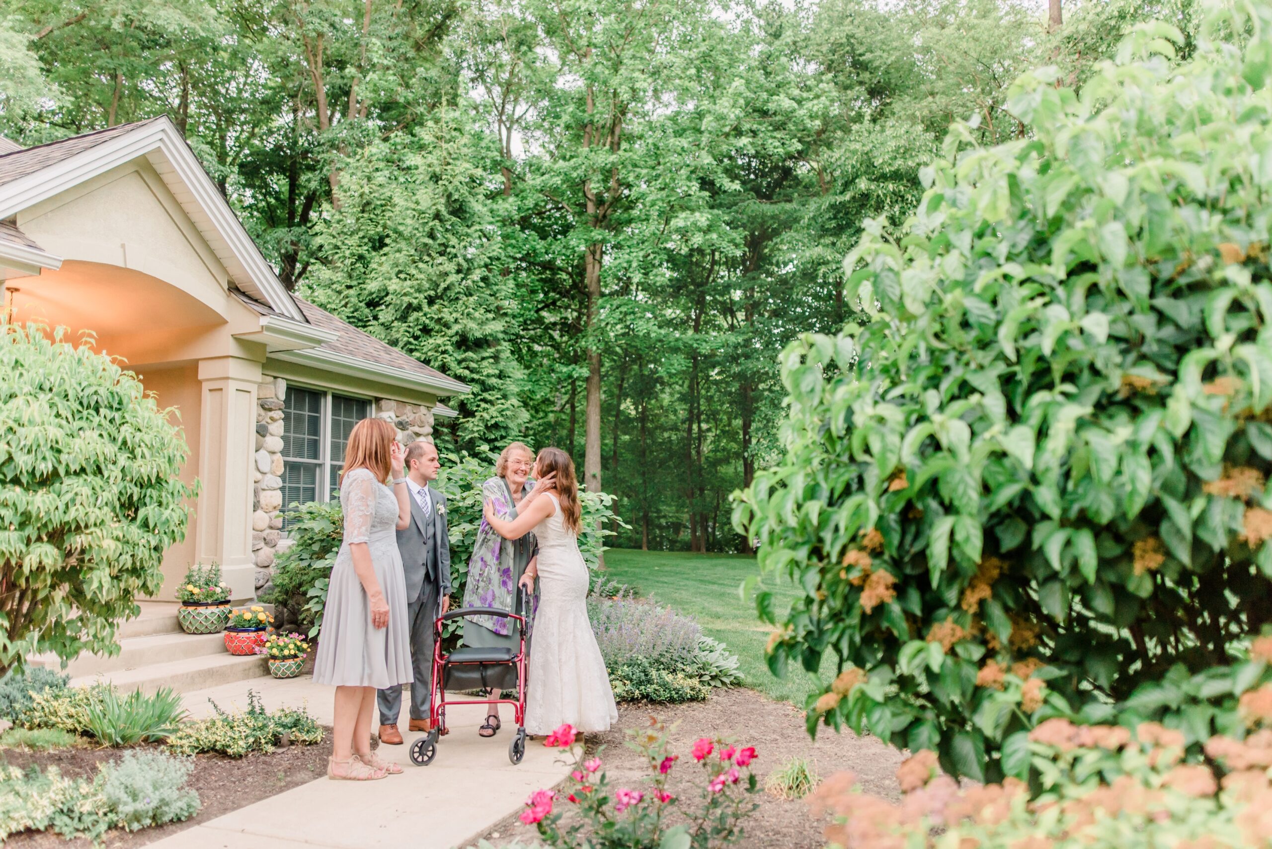 Indiana Summer Backyard Wedding Bailey Elle Photography